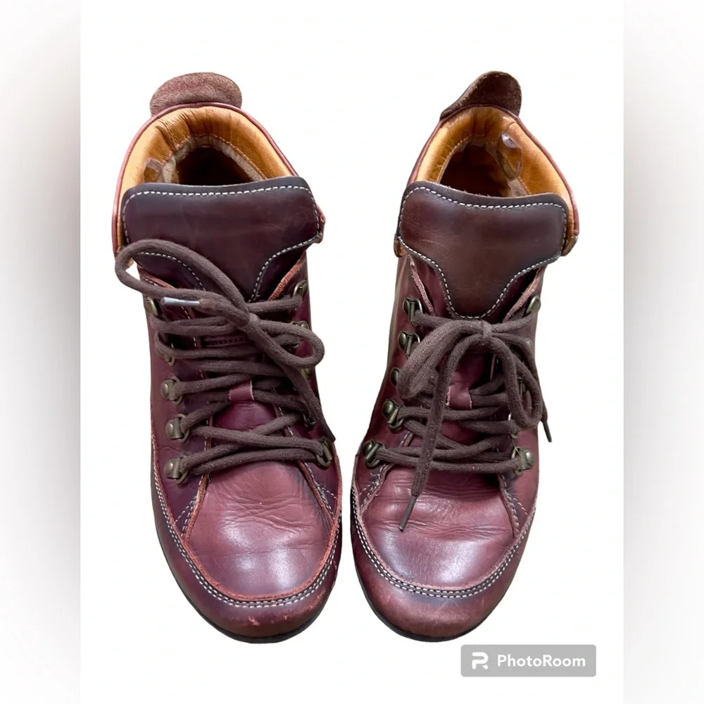 Pikolinos‎ shoes